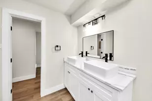 11615 1 Token Dr, Houston, TX 77065 - Photo 21