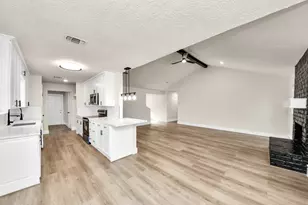 11615 1 Token Dr, Houston, TX 77065 - Photo 11