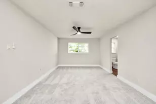 11615 1 Token Dr, Houston, TX 77065 - Photo 19