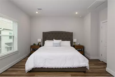 1274 N Post Oak Road #B, Houston, TX 77055 - Photo 15
