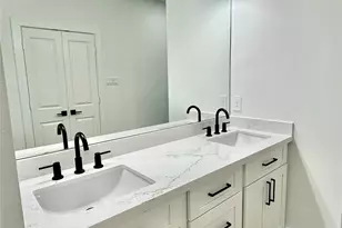 5710 Delmack St, Houston, TX 77032 - Photo 13