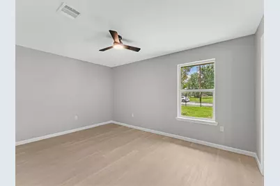 5039 Briscoe Street, Houston, TX 77033 - Photo 17