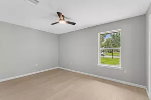 5039 Briscoe St, Houston, TX 77033 - Photo 17