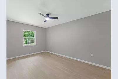 5039 Briscoe Street, Houston, TX 77033 - Photo 15