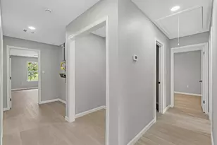 5039 Briscoe St, Houston, TX 77033 - Photo 9