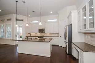 13216 Dartmoor Terrace Dr, Houston, TX 77077 - Photo 9