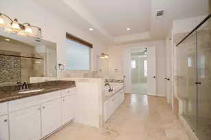 13216 Dartmoor Terrace Dr, Houston, TX 77077 - Photo 15