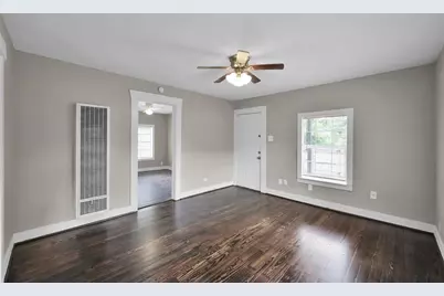 4208 Delhi Street, Houston, TX 77022 - Photo 9