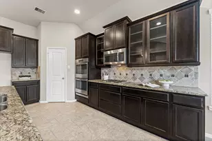 9219 Turnbull Ln, Rosenberg, TX 77469 - Photo 7