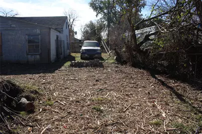 8227 Mendez Street, Houston, TX 77029 - Photo 3