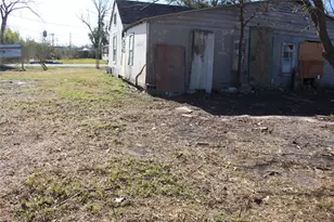 8227 Mendez St, Houston, TX 77029 - Photo 7