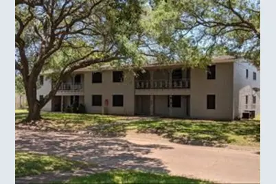1867 Florida Dr, Seabrook, TX 77586 - Photo 1