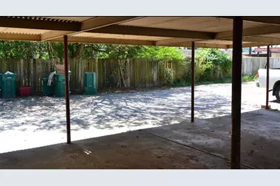 1867 Florida Dr, Seabrook, TX 77586 - Photo 9