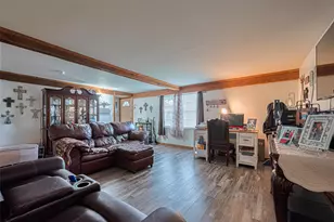 601 N Resident St, Wharton, TX 77488 - Photo 9