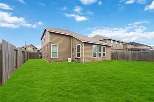 14702 Meadow Acre Trl, Houston, TX 77049 - Photo 19