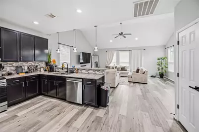 14702 Meadow Acre Trail, Houston, TX 77049 - Photo 5