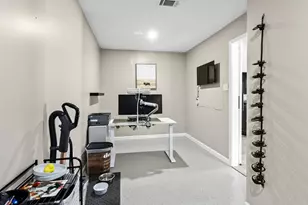 467 Reseda Dr, Houston, TX 77598 - Photo 23