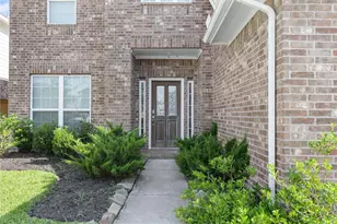 2314 Red Slate Dr, Rosharon, TX 77583 - Photo 1
