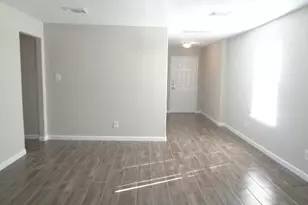 9507 Maple Green Ln, Houston, TX 77044 - Photo 5