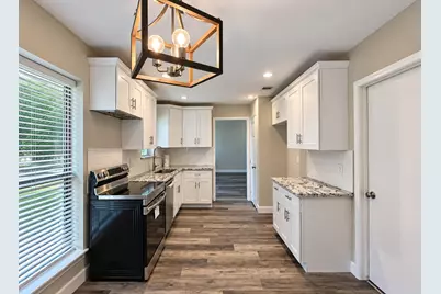 255 Andorra Lane, Houston, TX 77015 - Photo 11