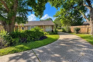 255 Andorra Ln, Houston, TX 77015 - Photo 49