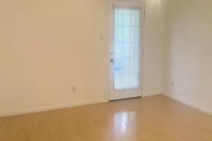 11201 Lynbrook Dr, Houston, TX 77042 - Photo 17