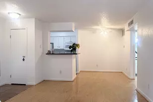 11201 Lynbrook Dr, Houston, TX 77042 - Photo 21