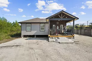 2215 County Road 3545, Cleveland, TX 77327 - Photo 1