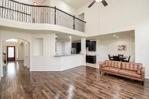 27807 Ashbrook Falls Ct, Fulshear, TX 77441 - Photo 13
