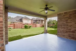 27807 Ashbrook Falls Ct, Fulshear, TX 77441 - Photo 31
