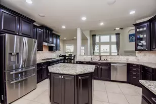 27807 Ashbrook Falls Ct, Fulshear, TX 77441 - Photo 15