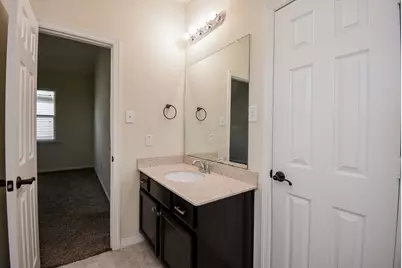 27807 Ashbrook Falls Court, Fulshear, TX 77441 - Photo 21