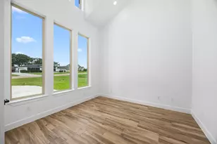 210 Birdie Dr, Hempstead, TX 77445 - Photo 11