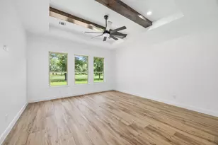 210 Birdie Dr, Hempstead, TX 77445 - Photo 23