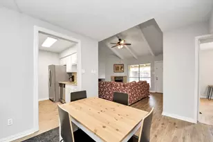 5711 Sugar Hill Dr, Houston, TX 77057 - Photo 5