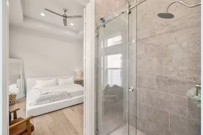 726 Carriage Knolls Drive, Houston, TX 77008 - Photo 25