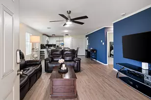 760 Hackberry Br Ct, Magnolia, TX 77354 - Photo 3
