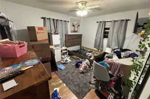 708 W Ave A, Lampasas, TX 76550 - Photo 5