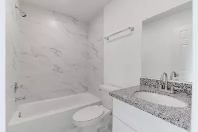 8126 Sterlingshire Street #B, Houston, TX 77078 - Photo 17