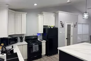 11514 Camphorwood Dr, Houston, TX 77089 - Photo 7