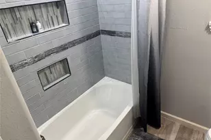 11514 Camphorwood Dr, Houston, TX 77089 - Photo 21