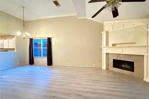 19134 Broadwind Ln, Katy, TX 77449 - Photo 5