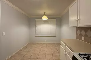 19134 Broadwind Ln, Katy, TX 77449 - Photo 9
