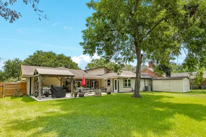 54 Royal Oak Circle, Lake Jackson, TX 77566 - Photo 33