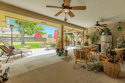 54 Royal Oak Circle, Lake Jackson, TX 77566 - Photo 31