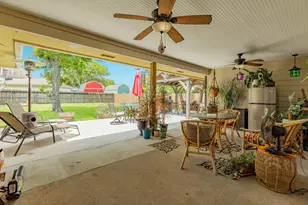 54 Royal Oak Cir, Lake Jackson, TX 77566 - Photo 31