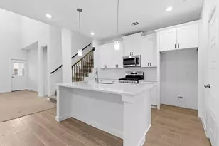 13730 Olympic River Ln, Iowa Colony, TX 77583 - Photo 11