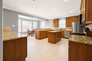 2409 Deerwood Ct, Katy, TX 77493 - Photo 11