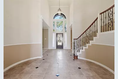 5910 Willowfield Court, Sugar Land, TX 77479 - Photo 5