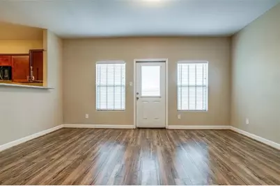 8712 San Rocco Street, Houston, TX 77031 - Photo 5